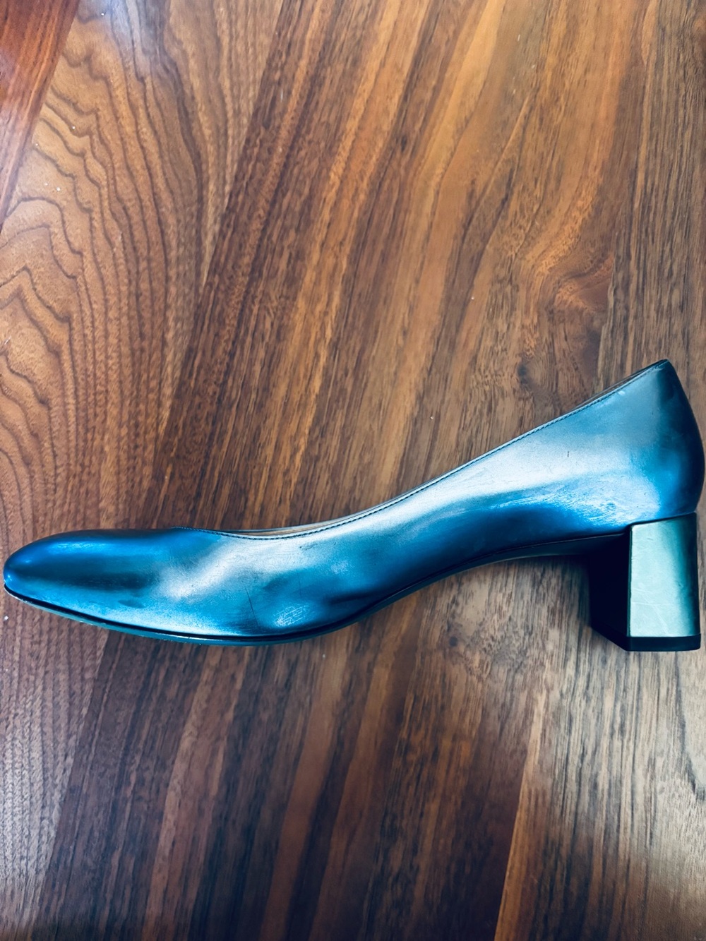 Fabulous! Fendi Metallic Blue Leather Pumps with Green Block Heels 1 1/2" 39